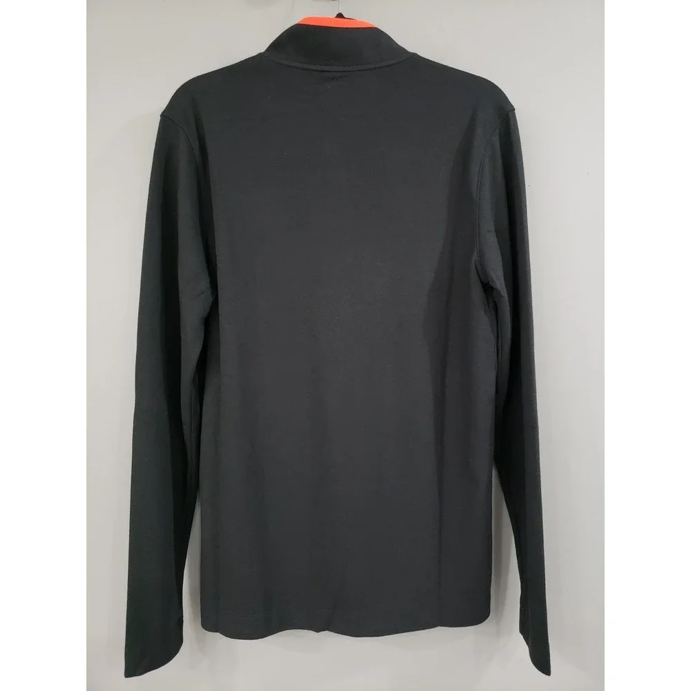 Nike men quarter